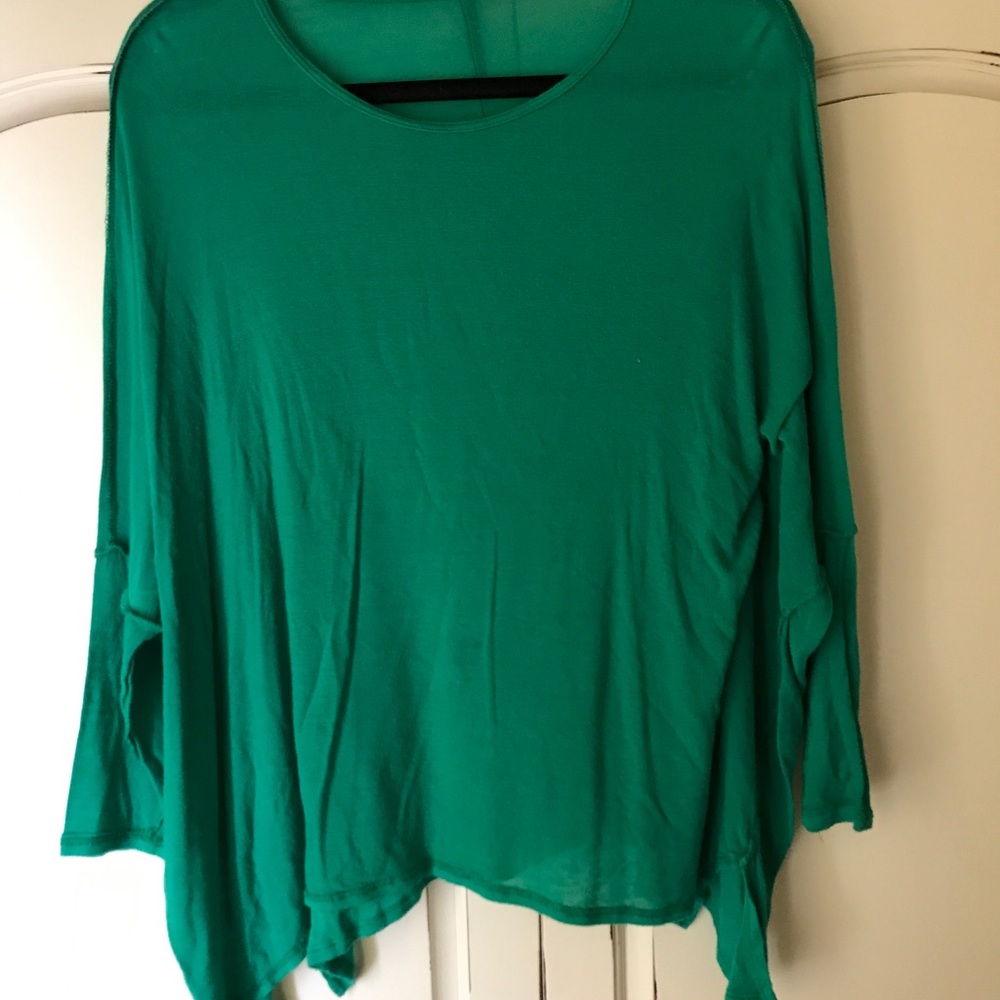 Teal flowy tee